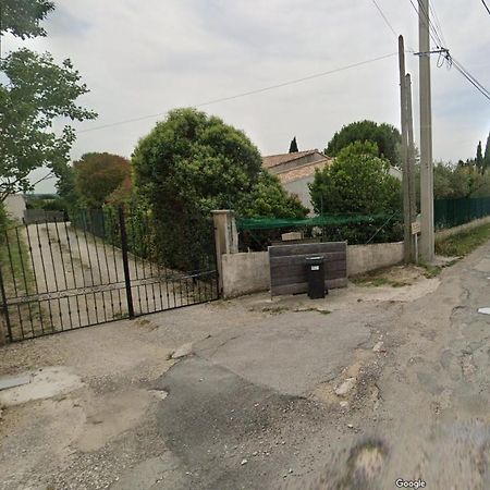 Studio Independant Avec Parking Ferme Et Securise Lédenon Exteriör bild